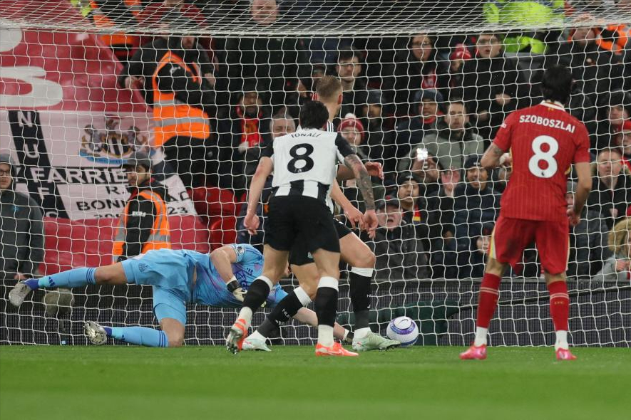 欧博官网-关于足总杯倒计时，莱比锡国际比赛日遗憾出局，细节引发关注，震撼外界，赛程密集仍需轮换的信息