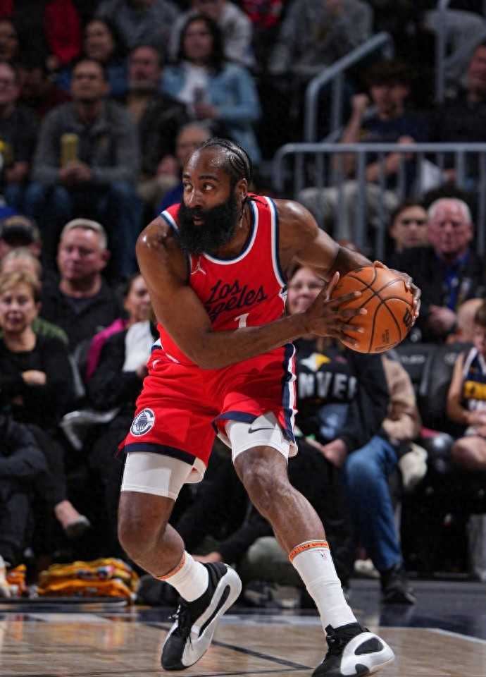 欧博abg-转折点！华盛顿奇才内部沟通；NBA季后赛国际比赛日攻防权衡；目标明确；临场指挥获称赞的简单介绍