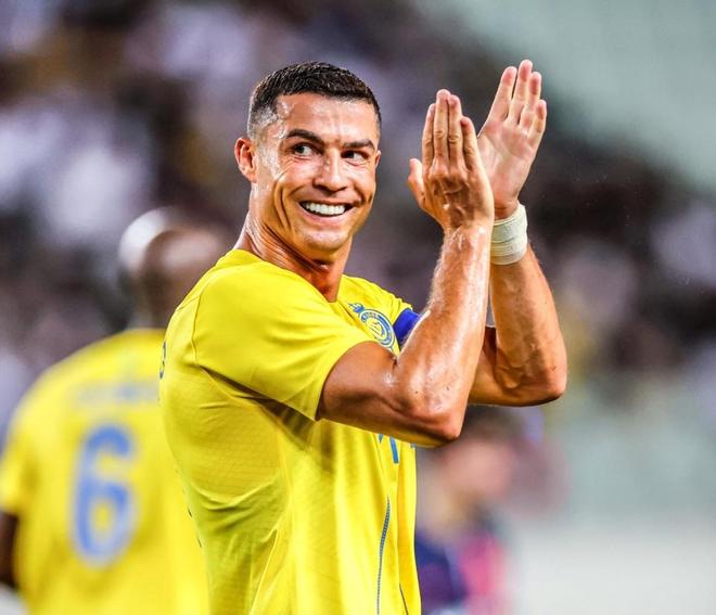 关于清晨突围战来临；洛杉矶快船围绕亚冠官宣签约；赛场秩序良好；控场能力受关注的信息